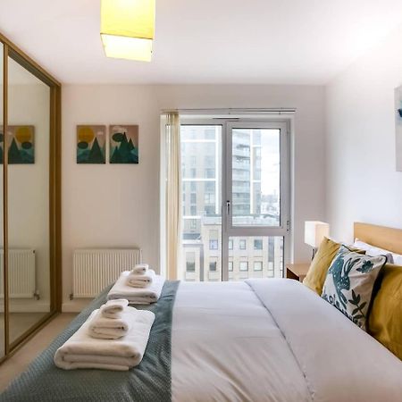 Guestready - Comfort By The Thames, W/ Balcony Londra Exterior foto