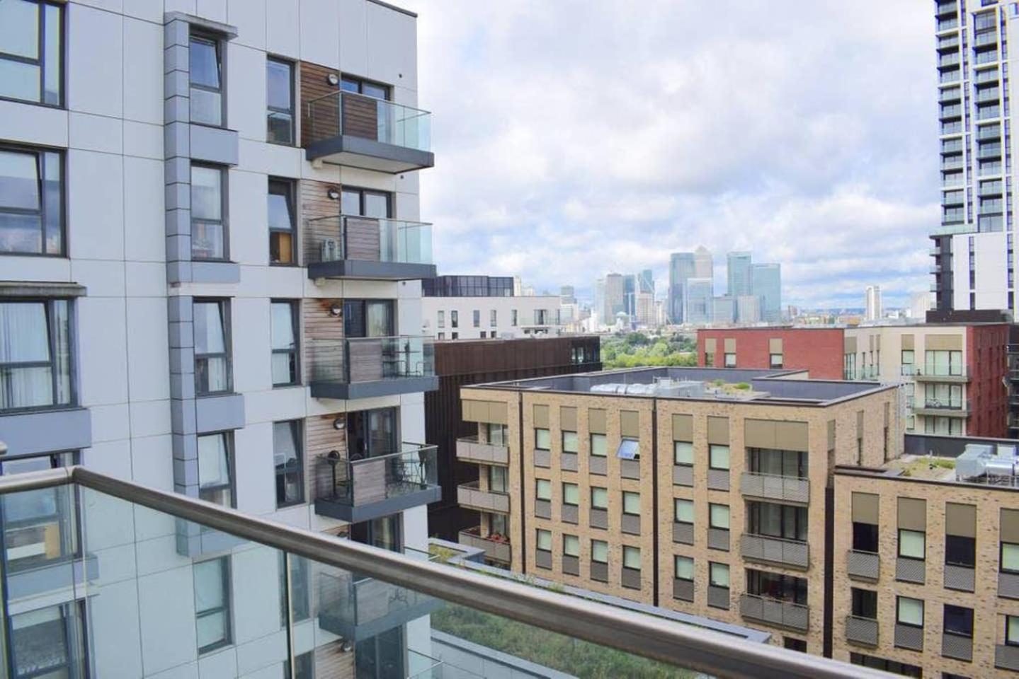 Guestready - Comfort By The Thames, W/ Balcony Londra Exterior foto